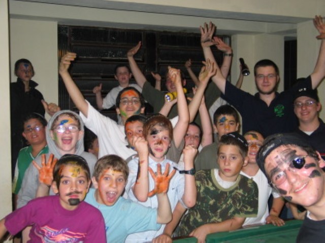 GAN ISRAEL E YESHIVA CAMP VERÃO 2004